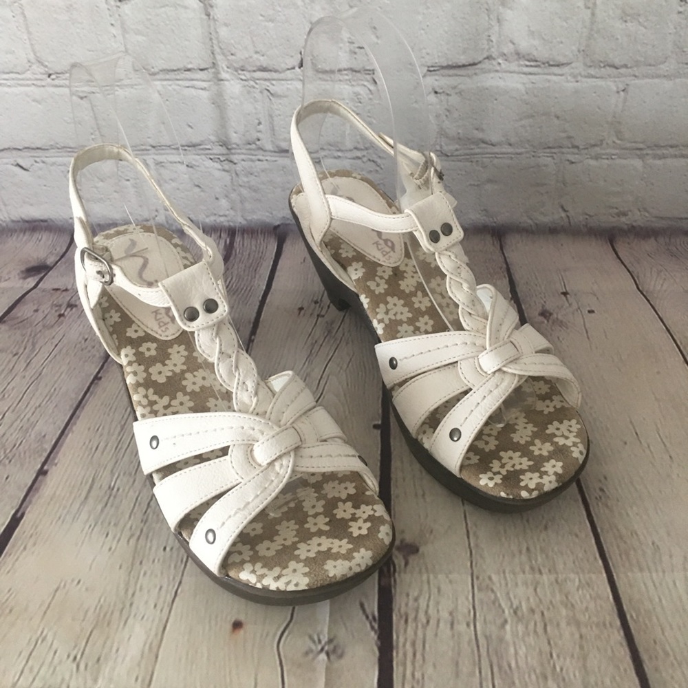Nina Kids Girls WHITE Strappy Sandals Size 5M - Picture 2 of 11